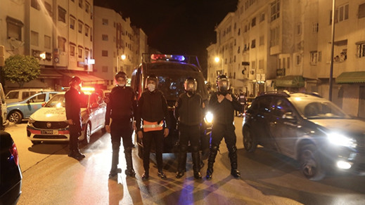 بسبب التراويح.. مواجهة بين المواطنين والأمن
