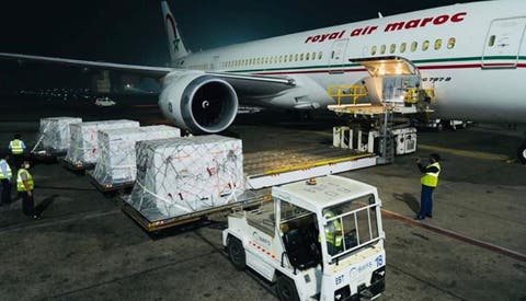 رغم محدودية فعاليته.. المغرب يتوصل بدفعة جديدة من لقاح "سينوفارم" رغم محدودية فعاليته.. المغرب يتوصل بدفعة جديدة من لقاح "سينوفارم"