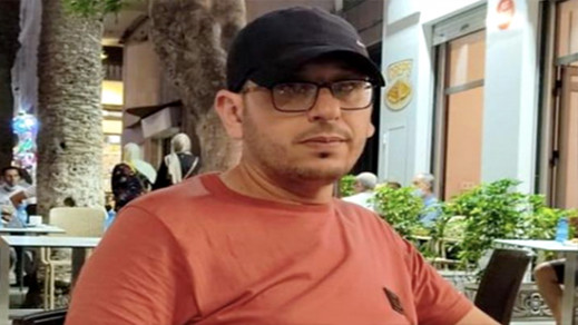 وضع معتقل حراك الريف السابق ربيع الأبلق تحت تدابير الحراسة النظرية وضع معتقل حراك الريف السابق ربيع الأبلق تحت تدابير الحراسة النظرية