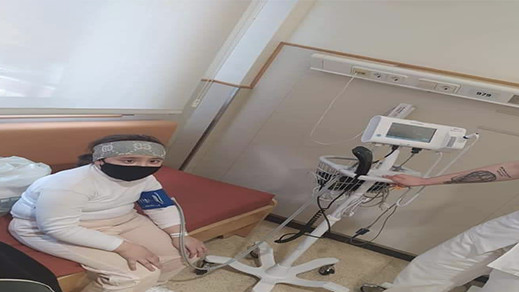 الطفلة مروة تستعيد عافيتها ولا تزال تحت المراقبة في المستشفى الطفلة مروة تستعيد عافيتها ولا تزال تحت المراقبة في المستشفى