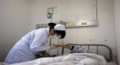 ممرضة بأزيلال تعود قرونا إلى الوراء إثر وصفها بعنصرية الأمازيغ بـ"البربر المكلخين" ممرضة بأزيلال تعود قرونا إلى الوراء إثر وصفها بعنصرية الأمازيغ بـ"البربر المكلخين"