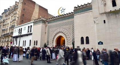 بعد صراع ساخن بين المغاربة والجزائريين.. المغاربة يسيطرون على مجلس الديانة الاسلامية بفرنسا بعد صراع ساخن بين المغاربة والجزائريين.. المغاربة يسيطرون على مجلس الديانة الاسلامية بفرنسا