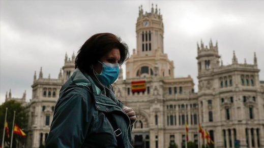 الحياة الطبيعية تعود إلى إسبانيا بعد إعلانها رفع حالة الطوارئ