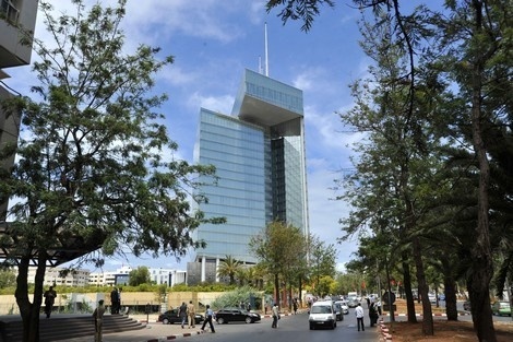 الملك محمد السادس يدشن برج اتصالات المغرب العملاق الملك محمد السادس يدشن برج اتصالات المغرب العملاق