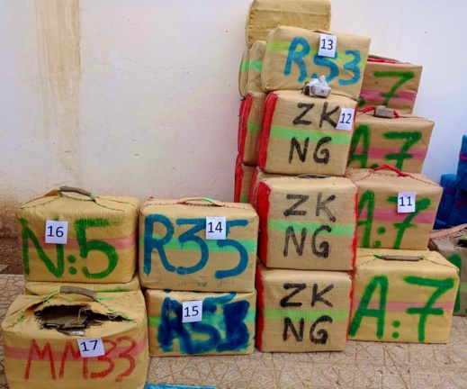 احباط محاولة تهريب أزيد من أربعة أطنان من الحشيش بالسعيدية احباط محاولة تهريب أزيد من أربعة أطنان من الحشيش بالسعيدية