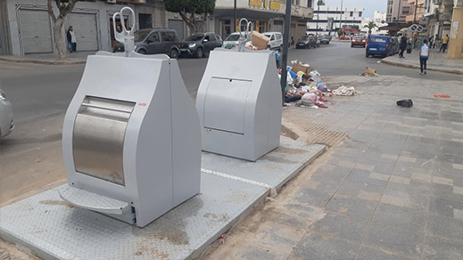 حاويات الأزبال تحت أرضية.. جماعة الناظور تنظم حملة تحسيسية وتستعد للصيف بهذه الطريقة حاويات الأزبال تحت أرضية.. جماعة الناظور تنظم حملة تحسيسية وتستعد للصيف بهذه الطريقة