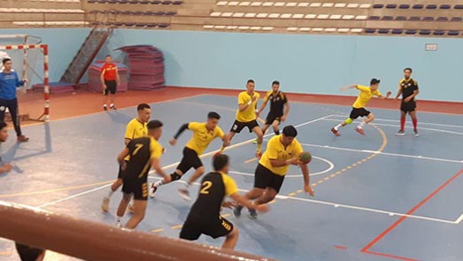 الشباب الرياضي الناظوري يتعادل مع جمعية جرادة ومقابلتين حاسمتين تنتظره لتحقيق الصعود للقسم الأول الشباب الرياضي الناظوري يتعادل مع جمعية جرادة ومقابلتين حاسمتين تنتظره لتحقيق الصعود للقسم الأول