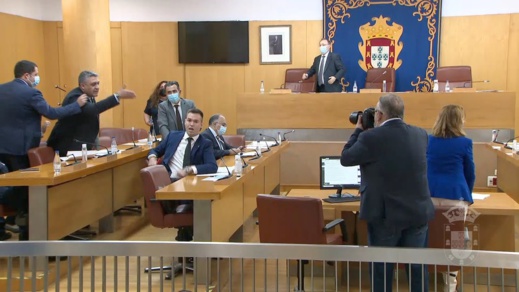 شاهدوا.. حرب بين الأحزاب الإسبانية في الثغر المحتل بسبب وصف المغاربة بـ"الغزاة" شاهدوا.. حرب بين الأحزاب الإسبانية في الثغر المحتل بسبب وصف المغاربة بـ"الغزاة"