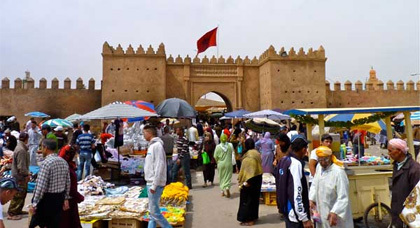 بالتزامن مع الشهر الكريم.. اعتقال 5 «فراشة» بتهمة الاعتداء على عون سلطة بوجدة بالتزامن مع الشهر الكريم.. اعتقال 5 «فراشة» بتهمة الاعتداء على عون سلطة بوجدة