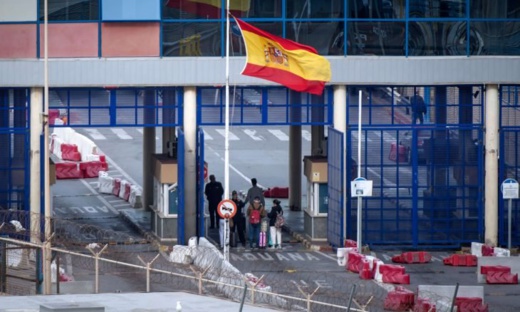 اسبانيا تعتزم فرض "الفيزا" على سكان الناظور وتطوان لدخول مليلية وسبتة