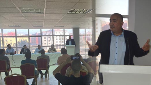 حزب الخضر بالناظور يعقد لقاء تواصليا بحضور "أحيضار" رئيس البرلمان الفلاماني ببروكسيل حزب الخضر بالناظور يعقد لقاء تواصليا بحضور "أحيضار" رئيس البرلمان الفلاماني ببروكسيل