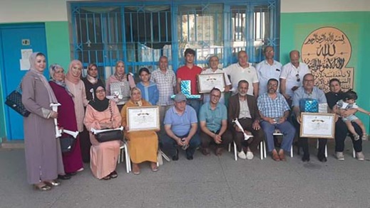 تكريم الأستاذ عبد الحميد الحبنوني مدير مدرسة الموحدين بعد أزيد من 30 سنة من العطاء التربوي والإداري  