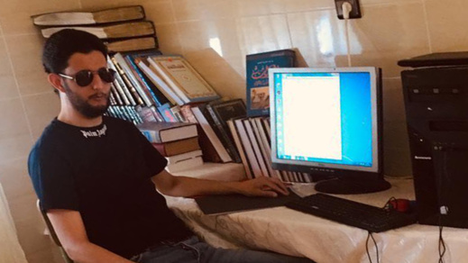 عين على الانتخابات.. مكفوف يستعد لخوض الاستحقاقات المقبلة بالدريوش عين على الانتخابات.. مكفوف يستعد لخوض الاستحقاقات المقبلة بالدريوش