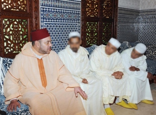 شاهد.. الملك محمد السادس يستقبل آباء وأسر الأطفال ضحايا دانيال شاهد.. الملك محمد السادس يستقبل آباء وأسر الأطفال ضحايا دانيال