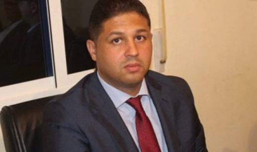 مثير.. رئيس جماعة رأس الماء أحمد الجيلالي يقدم على طرد سائق سيارة إسعاف