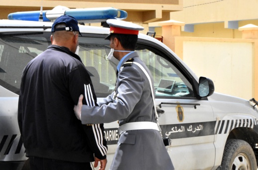 توقيف رئيس سرية الدرك الملكي برأس الماء متلبسا بتسهيل أنشطة شبكات التهريب الدولي للمخدرات