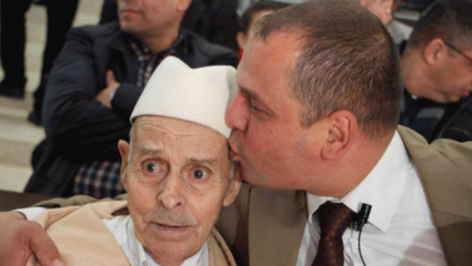 تعازينا الحارة لأسرة السيد بلحرش محمد إثر رحيل عميد أسرتهم إلى دار البقاء تعازينا الحارة لأسرة السيد بلحرش محمد إثر رحيل عميد أسرتهم إلى دار البقاء