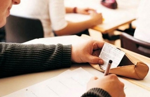 ضبط متلبسا بالغش في البكالوريا.. اعتقال "مقدم" بعد الاعتداء على أستاذين
