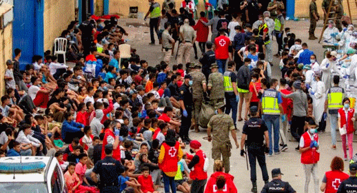 مثير.. أزيد من 1100 قاصر مغربي لازالوا محتجزون داخل سبتة المحتلة مثير.. أزيد من 1100 قاصر مغربي لازالوا محتجزون داخل سبتة المحتلة