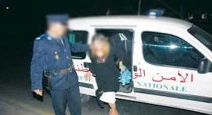 شرذمة من العاهرات الشواذ تكتسح الساحات العمومية بمدينة الناظور شرذمة من العاهرات الشواذ تكتسح الساحات العمومية بمدينة الناظور