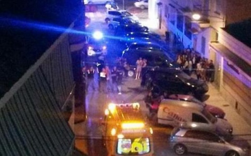 مهاجر يوقعه الشك في محاولة ذبح أخته من الوريد إلى الوريد مهاجر يوقعه الشك في محاولة ذبح أخته من الوريد إلى الوريد