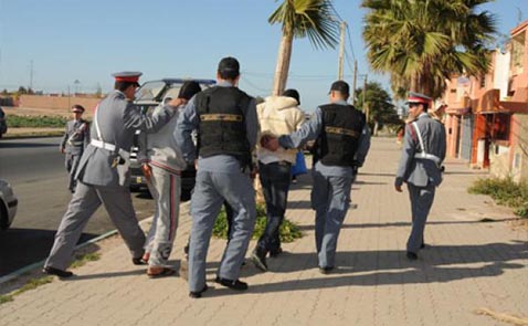 درك قرية أركمان يفكك شبكة اجرامية تنصب على أفارقة وتوهمهم بالهجرة ألى أوروبا