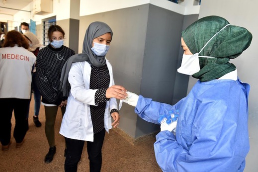 تلقيح 84 ألفا في يومين.. حملة تلقيح التلاميذ المغاربة تتواصل بوتيرة بطيئة
