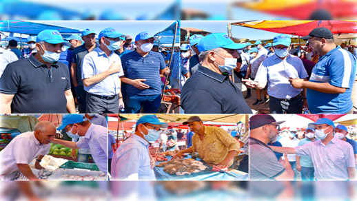 وسط مساندة كبيرة.. البوكيلي وأشن يجددان اللقاء بالساكنة والتجار بسوق الدريوش في حملة انتخابية وازنة وسط مساندة كبيرة.. البوكيلي وأشن يجددان اللقاء بالساكنة والتجار بسوق الدريوش في حملة انتخابية وازنة