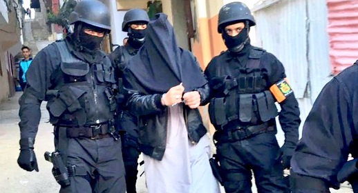 تنسيق أمني مغربي إسباني يقود إلى اعتقال متطرف كان يخطط لتنفيذ هجوم إرهابي بطنجة تنسيق أمني مغربي إسباني يقود إلى اعتقال متطرف كان يخطط لتنفيذ هجوم إرهابي بطنجة