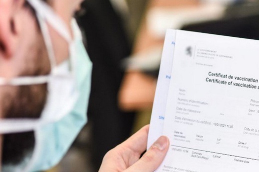 بينهم أطباء وممرضين..18 معتقلا في شبكة تزوير شواهد كورونا بينهم أطباء وممرضين..18 معتقلا في شبكة تزوير شواهد كورونا