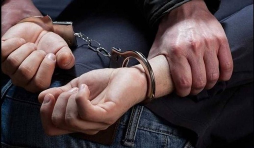 اعتقال ثلاثة أشخاص سرقوا سبارة اجرة  بالعنف