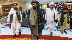  شرط ارتداء ”القندريسي".. حركة طالبان تسمح للرجال بلعب كرة القدم