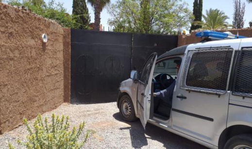 الدرك الملكي يحرر 8 منتخبين محتجزين داخل ضيعة فلاحية الدرك الملكي يحرر 8 منتخبين محتجزين داخل ضيعة فلاحية