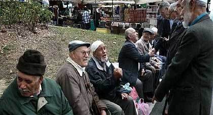 تبادل المعلومات الضريبية بين المغرب وهولندا يقلق الجالية الريفية تبادل المعلومات الضريبية بين المغرب وهولندا يقلق الجالية الريفية