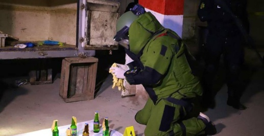 الشرطة تحدد هوية الشخص الذي قام بوضع طرد مشبوه بالقرب من مؤسسة تعليمية تابعة لبعثة أجنبية الشرطة تحدد هوية الشخص الذي قام بوضع طرد مشبوه بالقرب من مؤسسة تعليمية تابعة لبعثة أجنبية