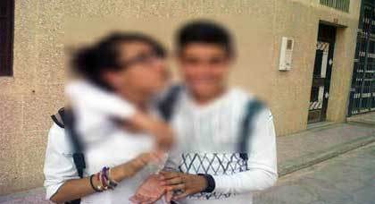 قاضي الأحداث بابتدائية الناظور يُمَتع مُرَاهِقِي القُبْلة الفيسبوكية بالسراح قاضي الأحداث بابتدائية الناظور يُمَتع مُرَاهِقِي القُبْلة الفيسبوكية بالسراح