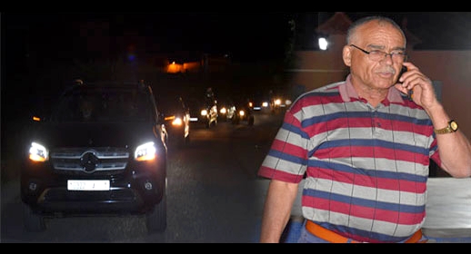 أنصار المستشار البرلماني عبد الله أشن يجوبون شوارع الدريوش وعين زورة احتفالا بفوزه بمقعد برلماني للولاية الثانية