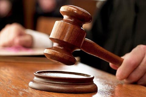 20 سنة سجنا نافذا لأستاذ متهم بهتك عرض عدد من التلاميذ 20 سنة سجنا نافذا لأستاذ متهم بهتك عرض عدد من التلاميذ