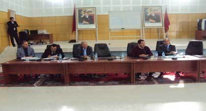 جهة الحسيمة تحتل المرتبة ما قبل الاخيرة ضمن مساهمتها في الناتج الداخلي الخام جهة الحسيمة تحتل المرتبة ما قبل الاخيرة ضمن مساهمتها في الناتج الداخلي الخام