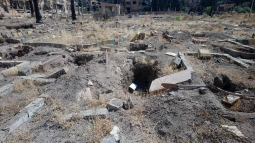 نبش وتخريب قبور يتجاوز عمرها ثلاثة قرون يسائل "عصابات الكنوز" نبش وتخريب قبور يتجاوز عمرها ثلاثة قرون يسائل "عصابات الكنوز"