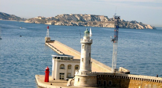 إسبانيا تسارع الزمن لفتح ”حدود ذكية” مع المغرب