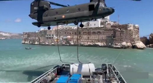 من مقابر بجزيرتي النكور وبادس صوب مليلية.. الجيش الإسباني ينقل رفات عسكريين ومدنيين من مقابر بجزيرتي النكور وبادس صوب مليلية.. الجيش الإسباني ينقل رفات عسكريين ومدنيين