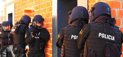 مثير.. اعتقال 6 أشخاص تورطوا في عملية اختطاف واحتجاز رجل أعمال مغربي بإسبانيا 