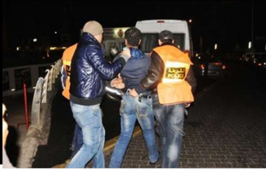 حملة أمنية تسفر عن إيقاف مبحوث عنهم بجماعتي فرخانة وبني شيكر حملة أمنية تسفر عن إيقاف مبحوث عنهم بجماعتي فرخانة وبني شيكر