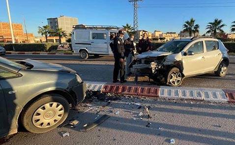 بسبب غياب علامات التشوير.. حادثة سير بمدخل مدينة العروي بسبب غياب علامات التشوير.. حادثة سير بمدخل مدينة العروي