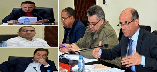 مجلس جماعة الدريوش يصادق بالإجماع على ميزانية 2022 ويحدث كناش تحملات لاستغلال محلات تجارية مجلس جماعة الدريوش يصادق بالإجماع على ميزانية 2022 ويحدث كناش تحملات لاستغلال محلات تجارية