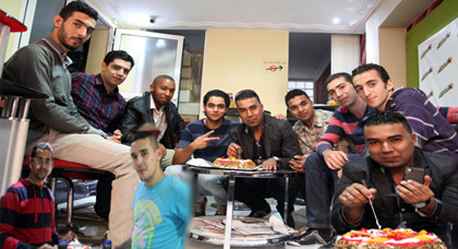 ناظورسيتي تودع مراسل سلوان الأستاذ رضا السباعي الذي سينتقل للديار الفرنسية ناظورسيتي تودع مراسل سلوان الأستاذ رضا السباعي الذي سينتقل للديار الفرنسية