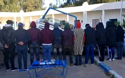 تفكيك شبكة إجرامية للهجرة السرية يسفر عن توقيف 13 شخصا وحجز معدات لوجيستيكية ومبالغ مالية مهمة تفكيك شبكة إجرامية للهجرة السرية يسفر عن توقيف 13 شخصا وحجز معدات لوجيستيكية ومبالغ مالية مهمة