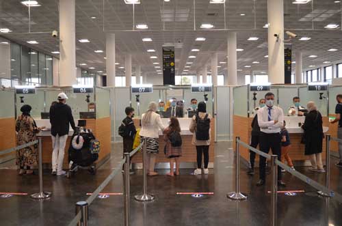 شركة طيران بالمغرب تلغي تذاكر مدفوعة مسبقا وتبيعها مجددا بثمن مضاعف