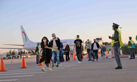 طلبة مغاربة يطالبون برحلات استثنائية لإنقاد حياتهم الدراسية بروسيا